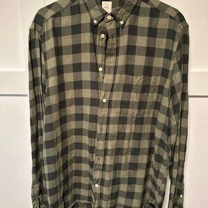 H&M Men's Olive and Black Plaid Shirt